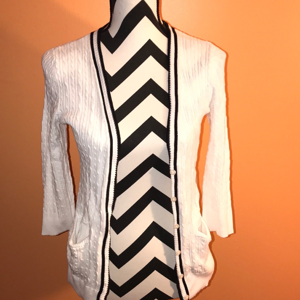 Crofts Barrow White Cardigan